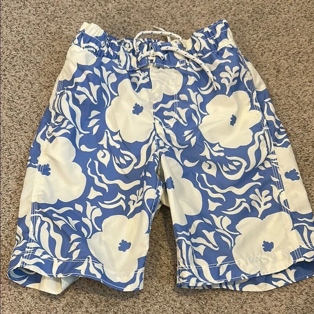 NBW GAP Kids Hawaiian Print Board Shorts, 6-7 (Small)